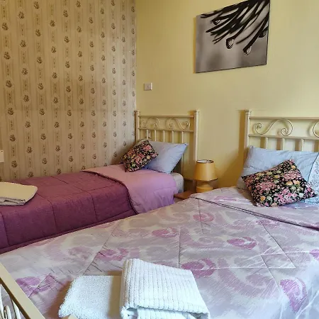 Lodge Fonte Degna - E Sito Storico Citerna